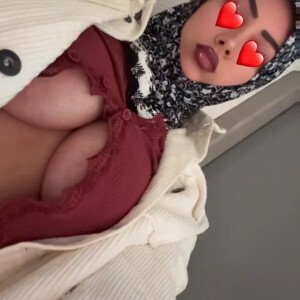 Hijabnaughty mym