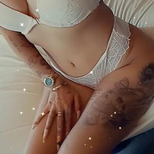 Holly_lorens mym