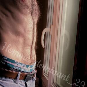 Homme_dominant_29 mym