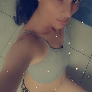 Hot_couple_lui_moi mym