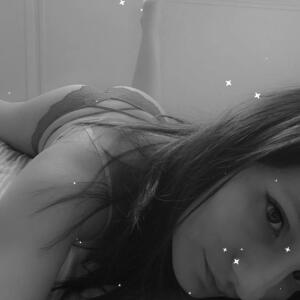 Hot_couple_lui_moi mym