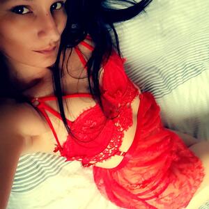 Hot_couple_lui_moi mym