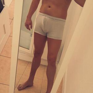 Hot_frenchboy69 mym