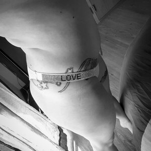 Hot_love mym