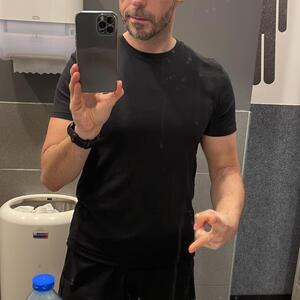 Hot_man371 mym