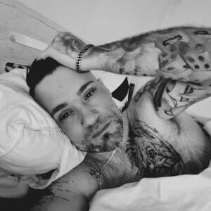 Hot_man69 mym