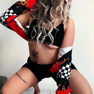 Hotgirlmasquerade mym