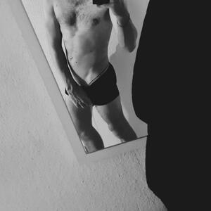 Hotlife_68 mym