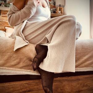 I_love_nylons mym
