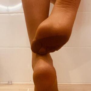 I_love_nylons mym