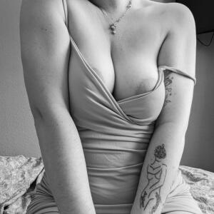 Intimate_view mym