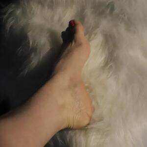 Isa_feet13 mym