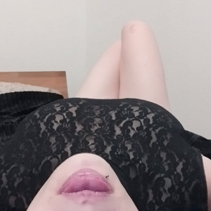 Isabella_geney mym