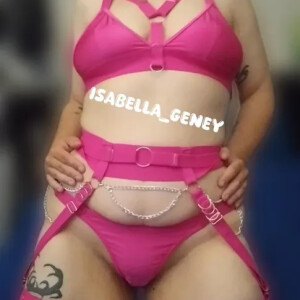 Isabella_geney mym