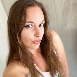 Itiz_chloe mym