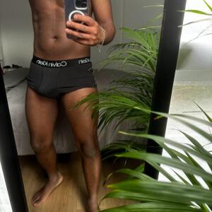 Itskyle_hot mym