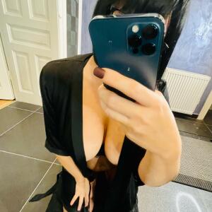 Jenny_dee mym