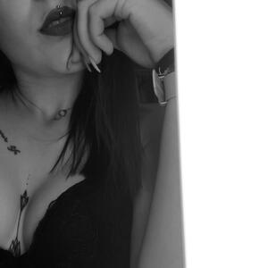 Jolie_brune34 mym