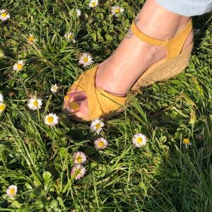 Joliepieds_tess mym