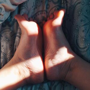 Jolis_pieds_nus mym