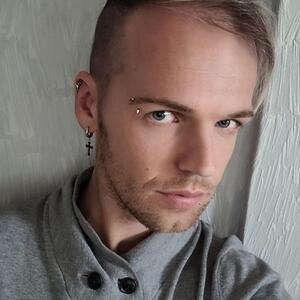 Jonathan_f mym