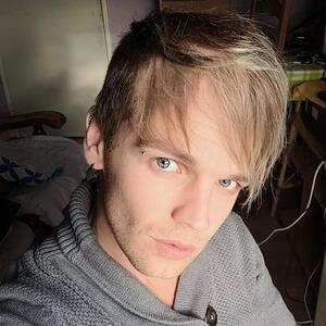 Jonathan_f mym