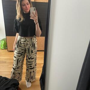 Julesstoryx mym
