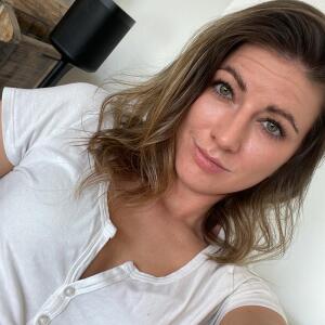 Julesstoryx mym