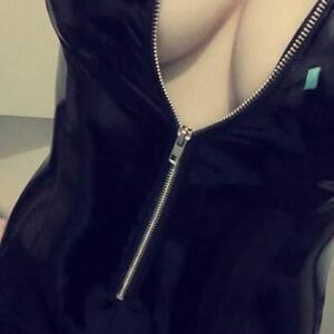 Julia_sexy_ mym