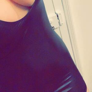 Julia_sexy_ mym