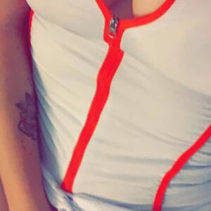 Julia_sexy_ mym