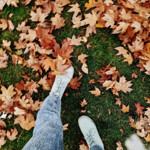 Julia_sltn mym