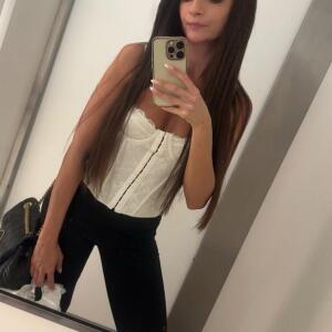 Julie_coquine69 mym