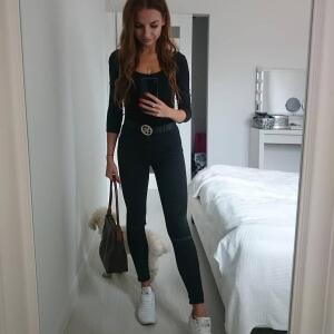 Julie_coquine69 mym