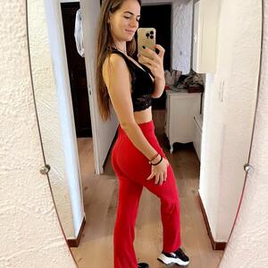 Julie_myouh_off mym