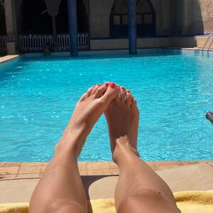 Just_in_feet mym