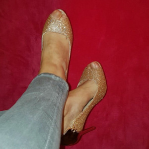 Justine_feet mym