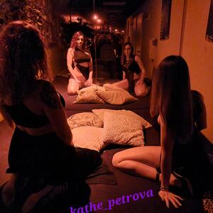 Kathe_petrova mym