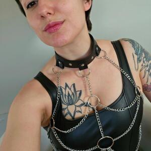 Kiara-femdom mym