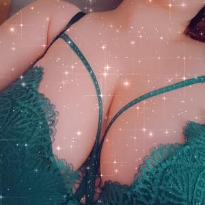 Kiky_curvy28 mym