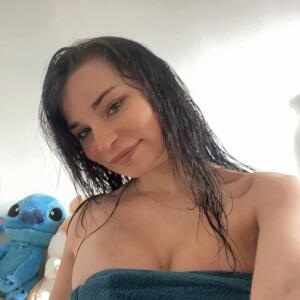 Kim_sexy mym