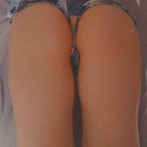 Kinu_ur_local_kitten mym