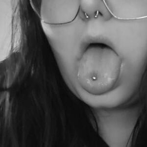 Kitty_2903 mym