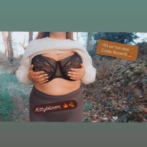 Kitty_bloom_ mym