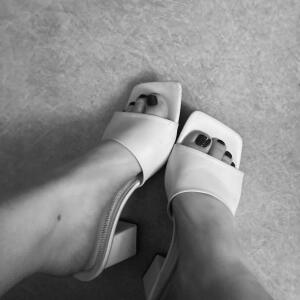 Kitty_feet3 mym