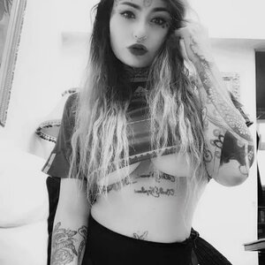 Korixxx_jnkmodel mym