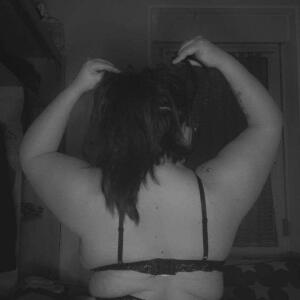Kxssmyass_ mym
