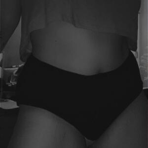 Kxssmyass_ mym