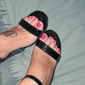 Laady_feet mym