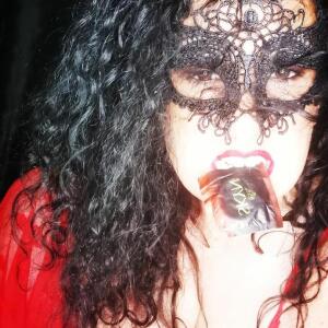 Ladie_scorpionne mym